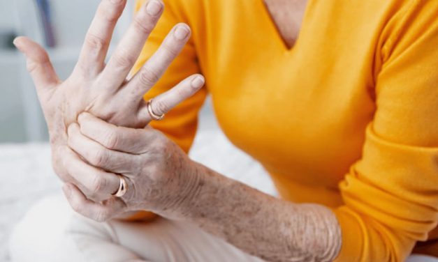 Artrosis y menopausia: cómo aliviar el dolor de las articulaciones