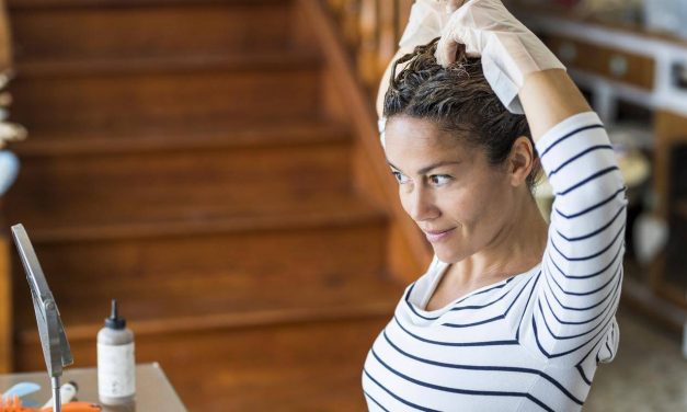 CUÁLES SON LOS RIESGOS DE TEÑIRSE EN CASA