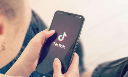 ALERTAN QUE TIK TOK PODRÍA PROVOCAR TICS EN NIÑOS Y ADOLESCENTES