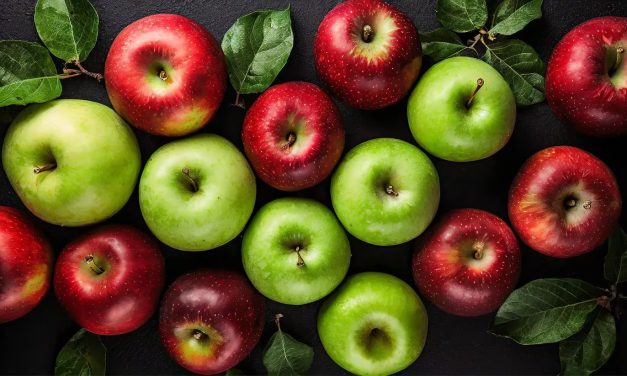 Manzanas rojas vs. manzanas verdes: cuál es la mejor y dos recetas saludables