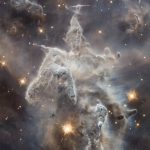 El Hubble captó una espectacular nebulosa con forma de guerrero espacial