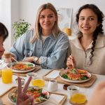 Comer rico y sano no solo mejora la salud sino que también refuerza las conexiones sociales, según un estudio