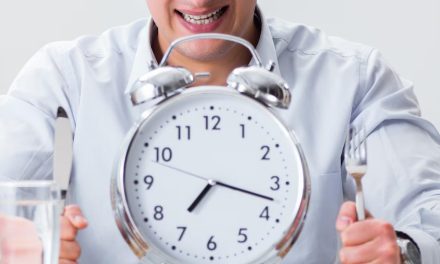 La ciencia estableció cuál es el mejor horario para almorzar