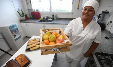 Una singular iniciativa propone eliminar los alimentos con sellos de los menús de las escuelas públicas