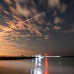 Un astrónomo advirtió que los satélites de Elon Musk estorban el estudio del espacio