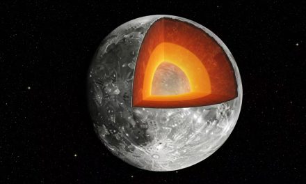 ¿El descubrimiento del siglo? Revelaron qué hay en el interior de la Luna