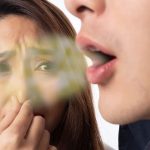 Las 6 cosas que se pueden hacer para no despertarse con mal aliento