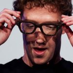 Todo lo que sabemos de Phoenix, los anteojos inteligentes que Meta lanzaría en 2027