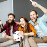 Alentar a un equipo o a la Selección tiene beneficios para el bienestar más allá del resultado deportivo