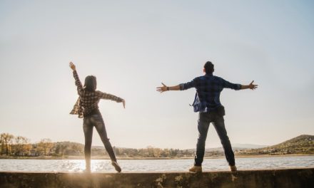 Las cuatro reglas que recomiendan los expertos para una vida plena de bienestar