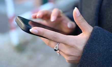 Tu celular puede estar clonado sin que lo sepas: los síntomas que debes revisar ahora mismo